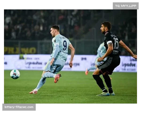 升班马克雷莫内塞客场绝杀 终结米兰126年主场不败